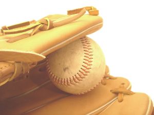 baseball_in_glove